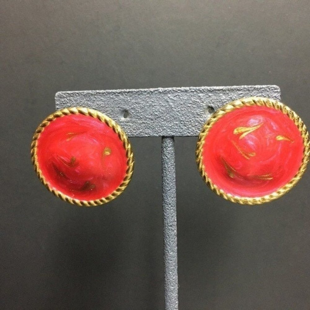 Retro Swirl Pierced Earrings Red Enamel Round Gold Rope Edge